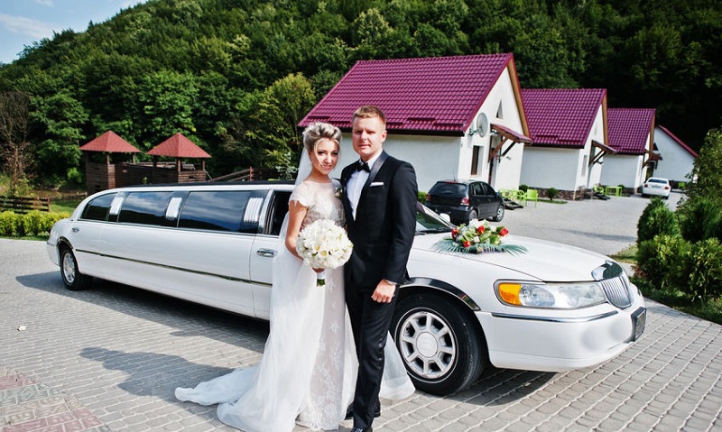 Details Information About Kitchener Wedding Limousine Services