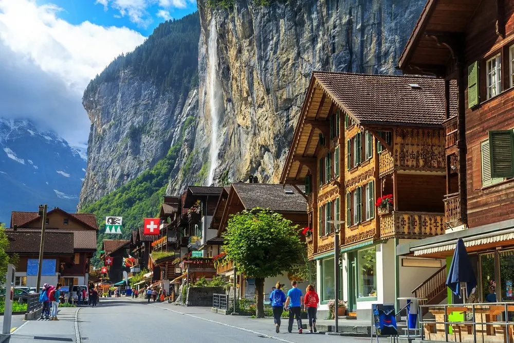 Relocating to Switzerland? Here’s What Expats Should Know!